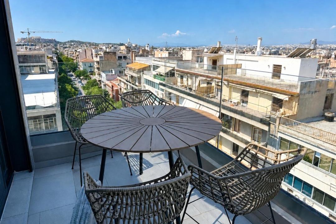 Photo of Patio Balcony in Platia Viktorias