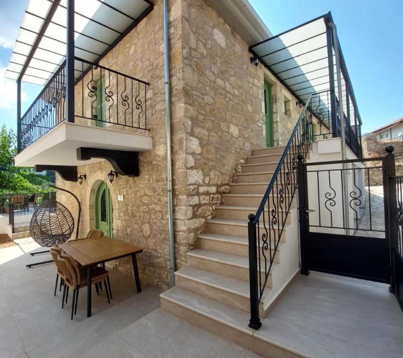 Photo of Patio Balcony in Lazarata