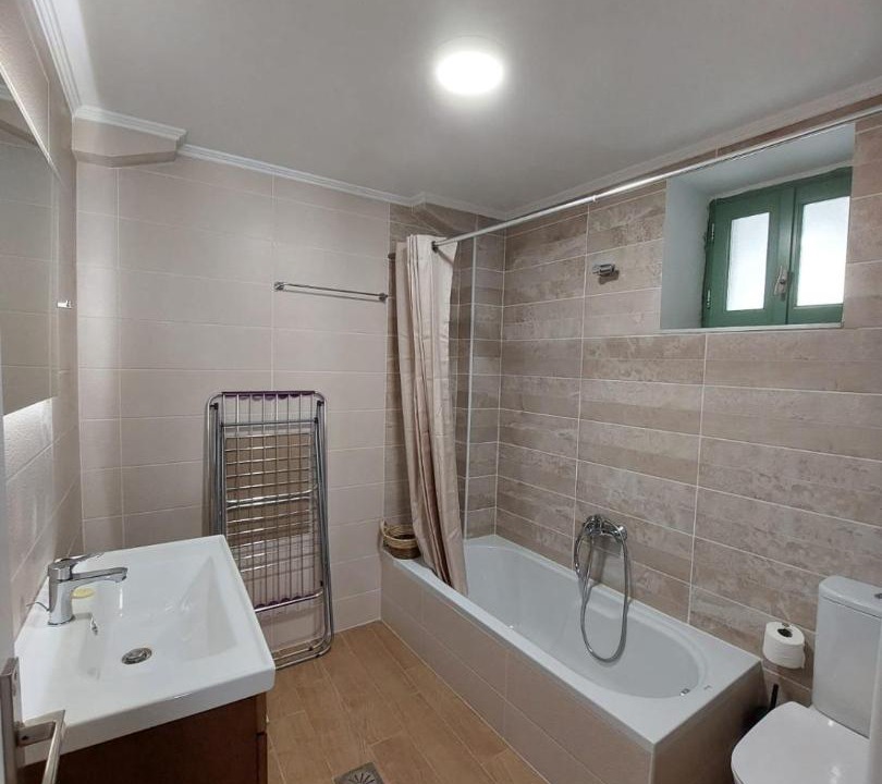 Photo of Bathroom in Lazarata