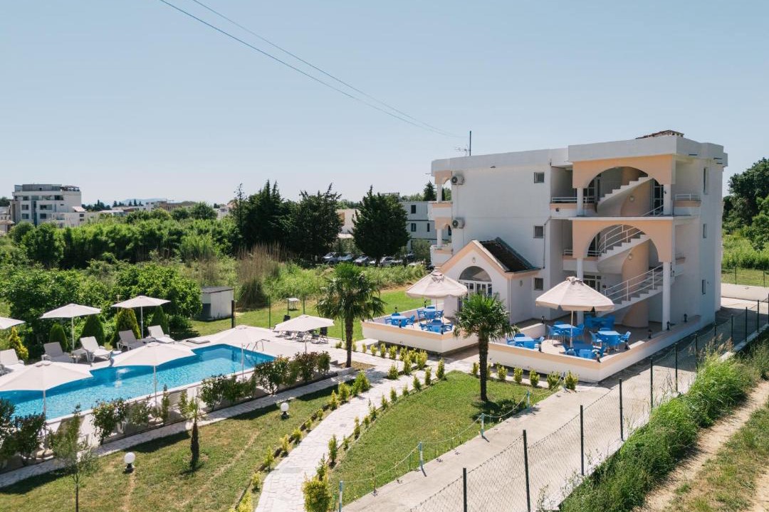 Photo of Others in Gjerana