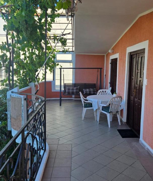 Photo of Patio Balcony in Burtaisi