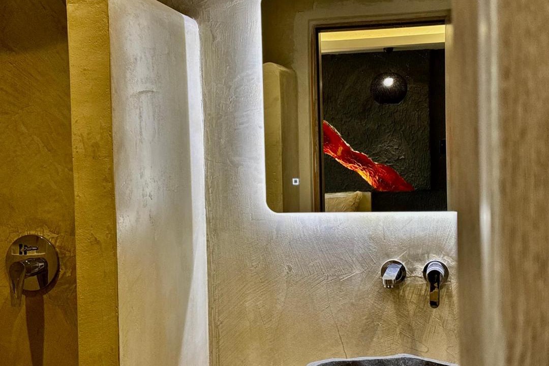 Photo of Bathroom in Kamari