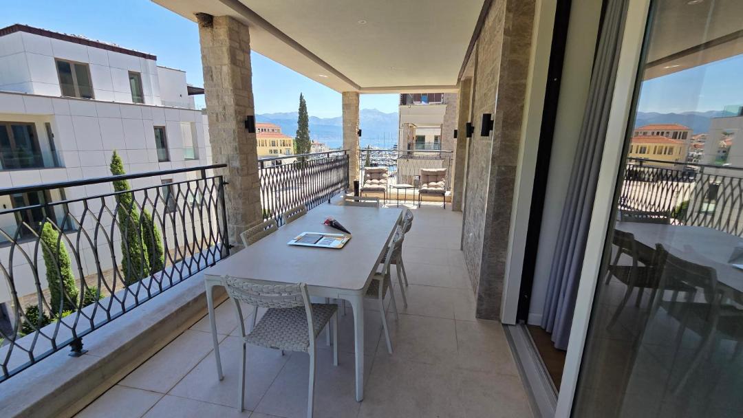 Photo of Patio Balcony in Denovici