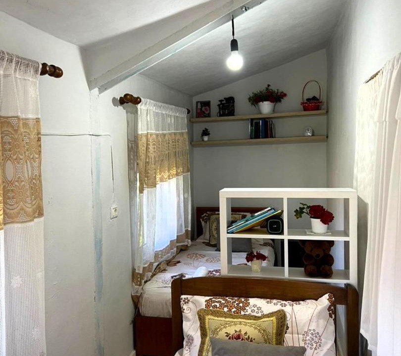 Photo of Others in Sakës