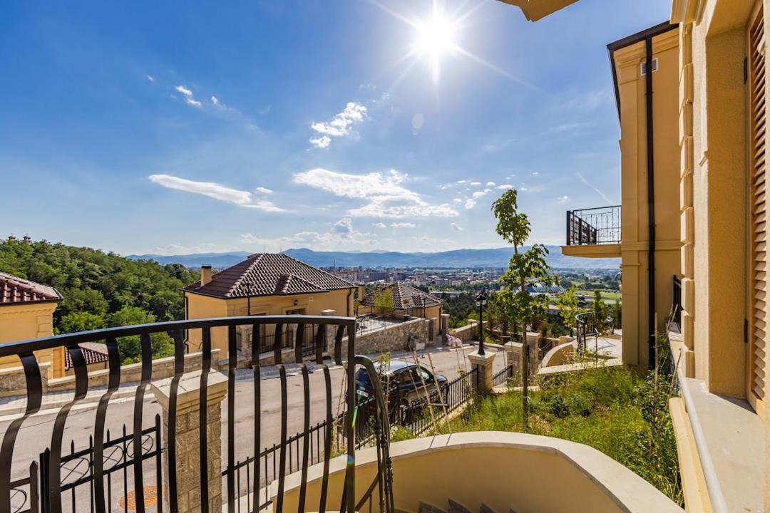 Photo of Patio Balcony in Korce