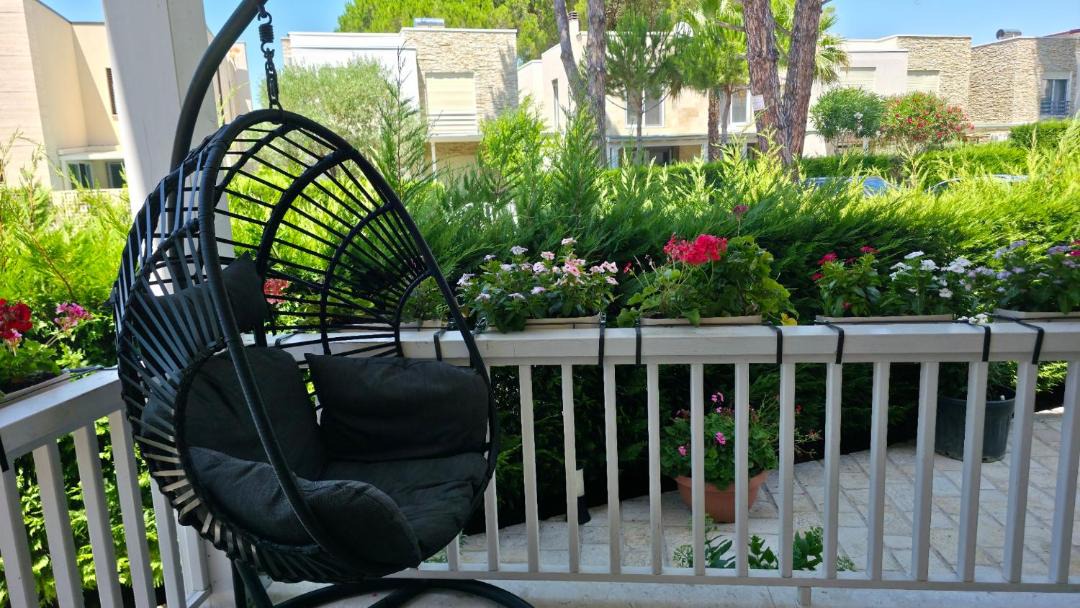 Photo of Patio Balcony in Ishem