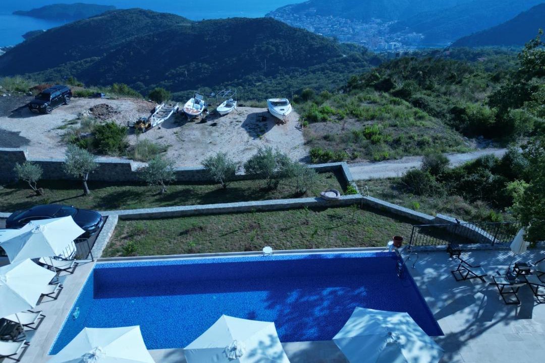 Photo of Others in Lapcici