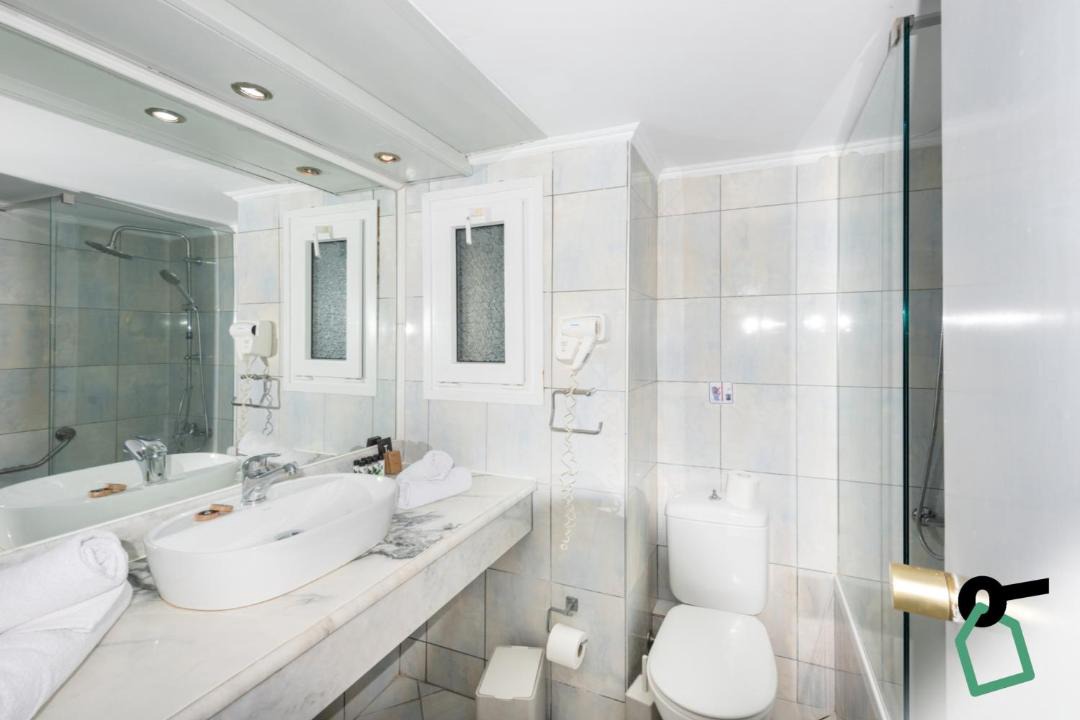 Photo of Bathroom in Kanoni