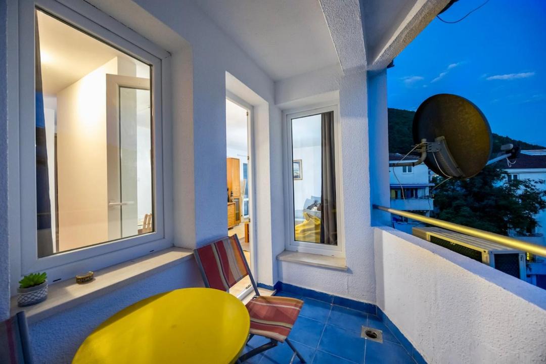 Photo of Patio Balcony in Lazi