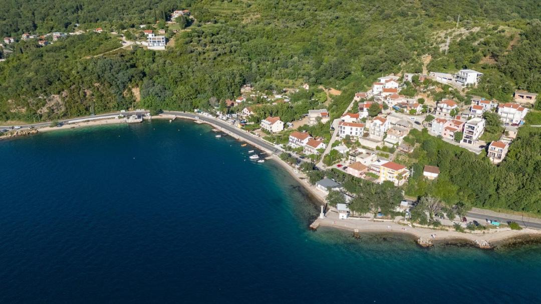 Photo of Others in Lepetane
