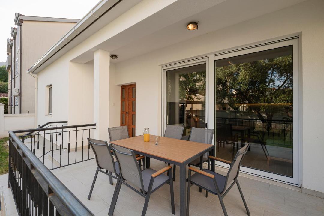 Photo of Patio Balcony in Bijela