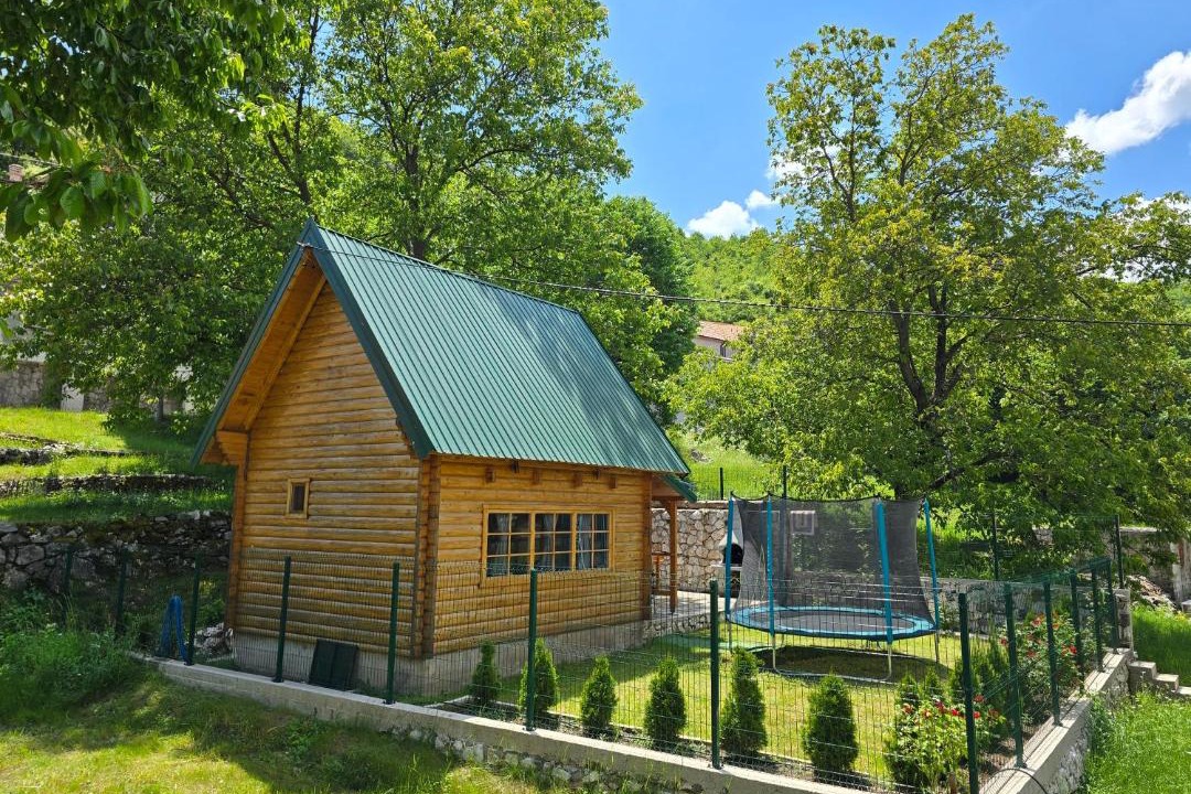 Photo of Others in Donje Polje