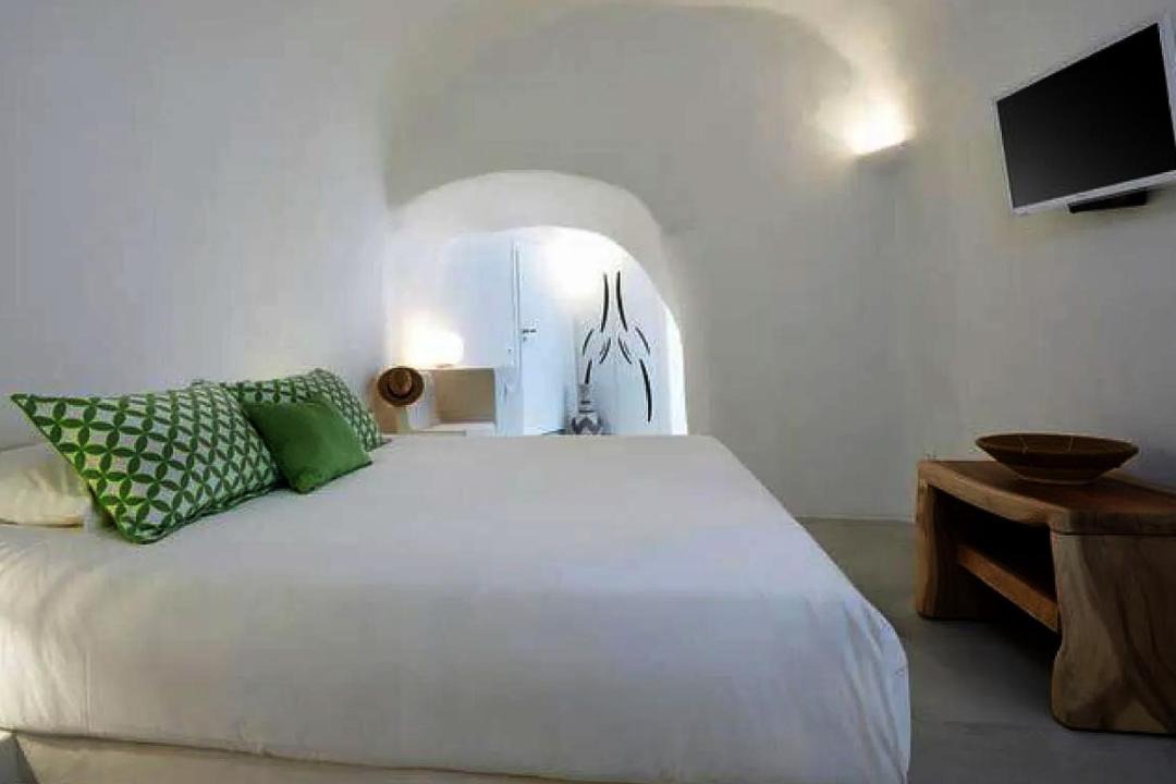 Photo of Others in Oia