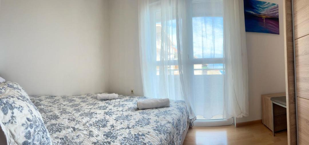 Photo of Bedroom in Igalo