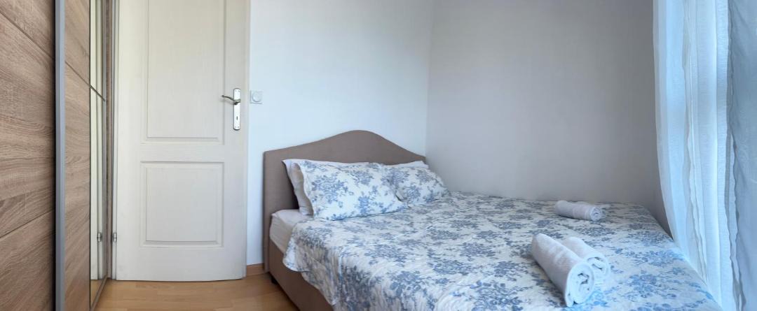 Photo of Bedroom in Igalo