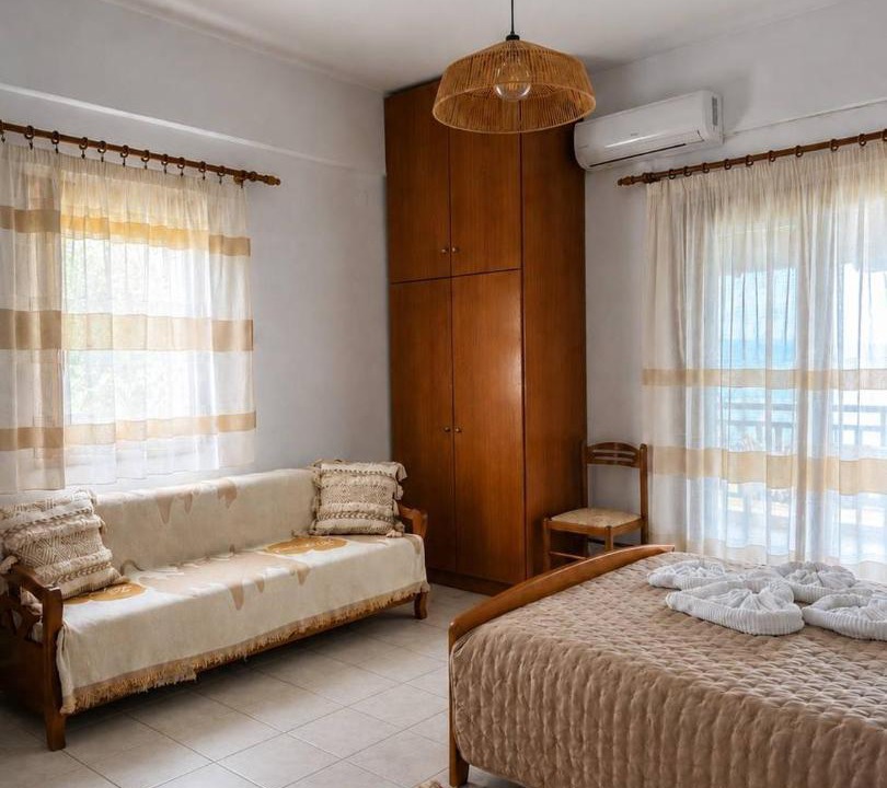Photo of Others in Aristotelis