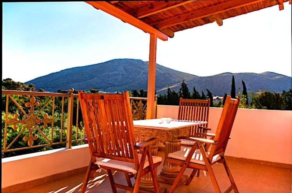 Photo of Patio Balcony in Saronikos
