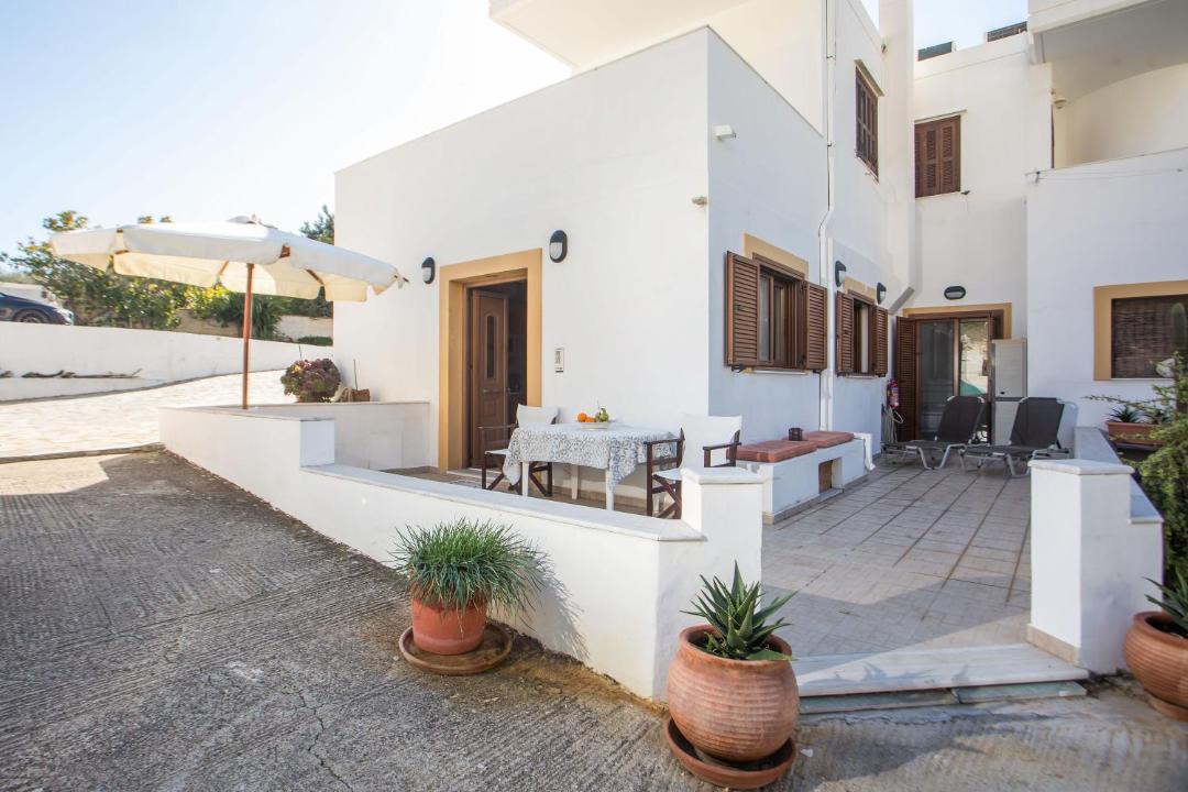 Photo of Others in Pefkos