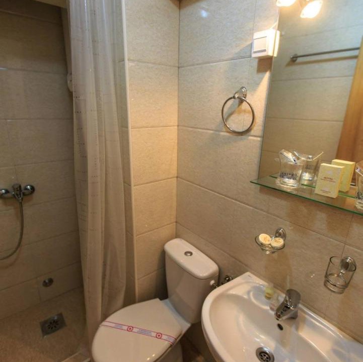 Photo of Bathroom in Sutomore