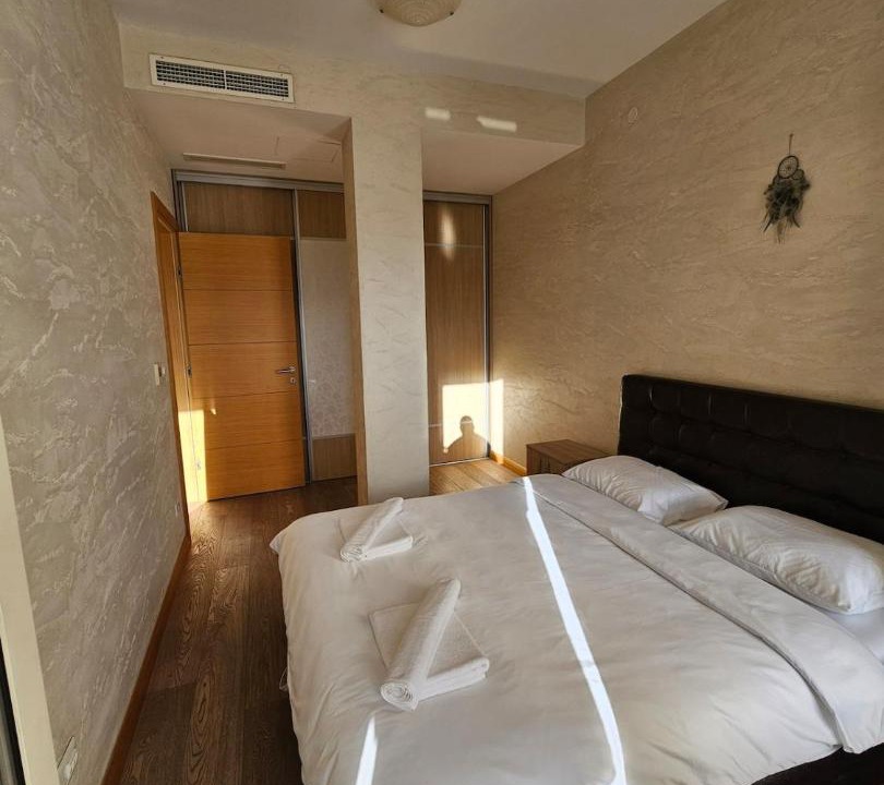 Photo of Bedroom in Maini