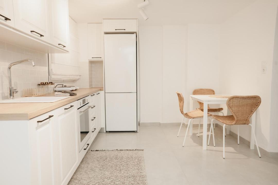 Photo of Kitchen in Loutra Edipsou