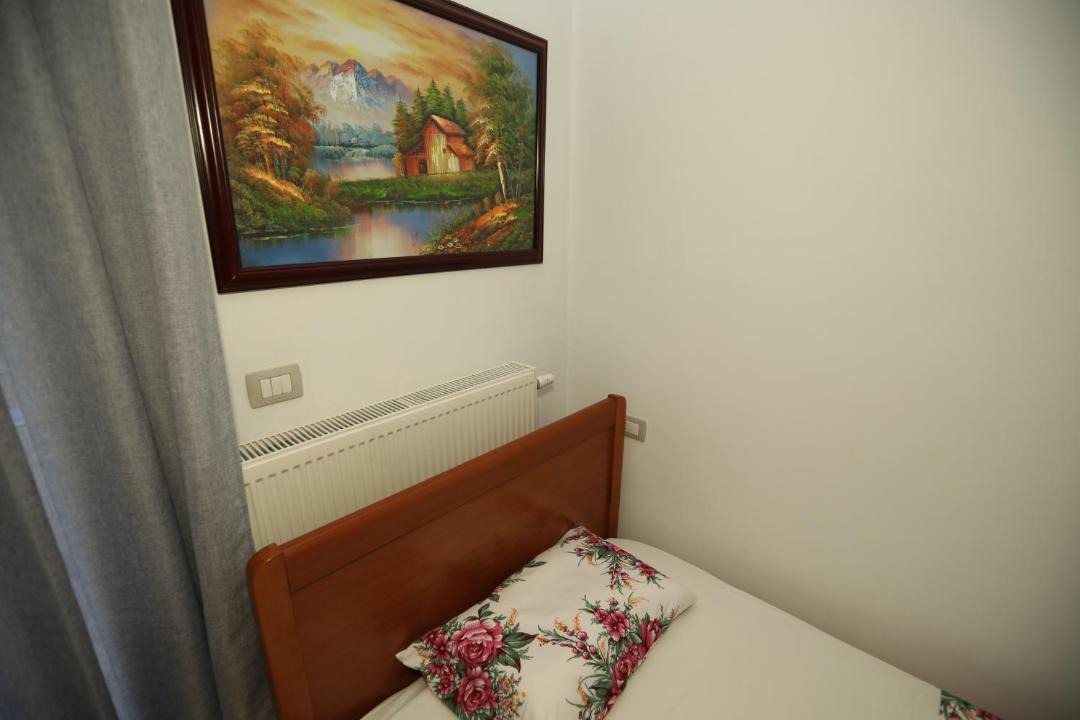 Photo of Others in Mbrostar-Urë