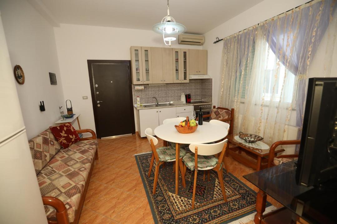 Photo of Others in Mbrostar-Urë