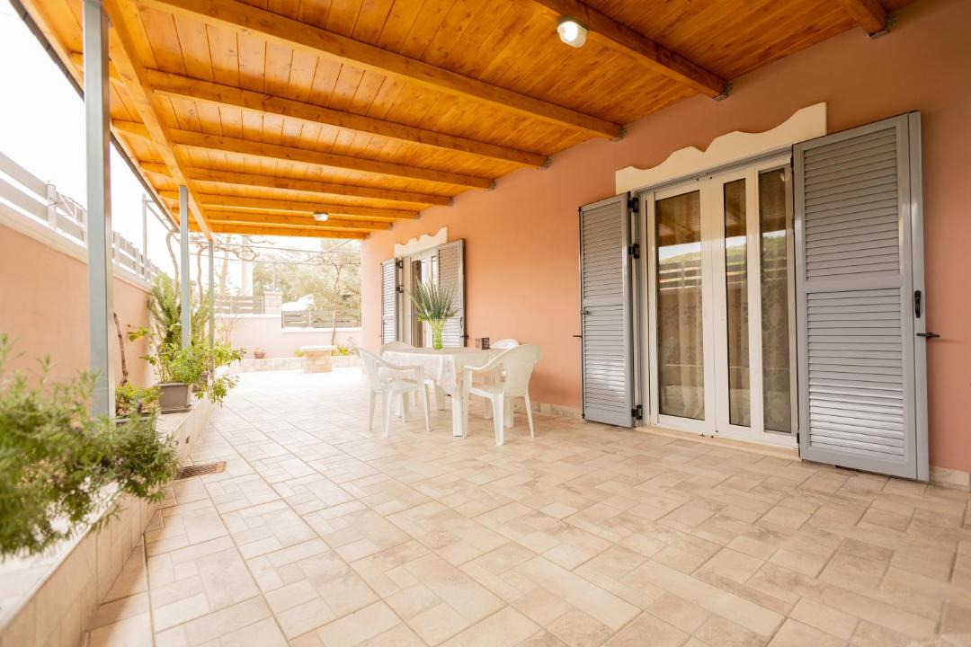 Photo of Patio Balcony in Apolpaina