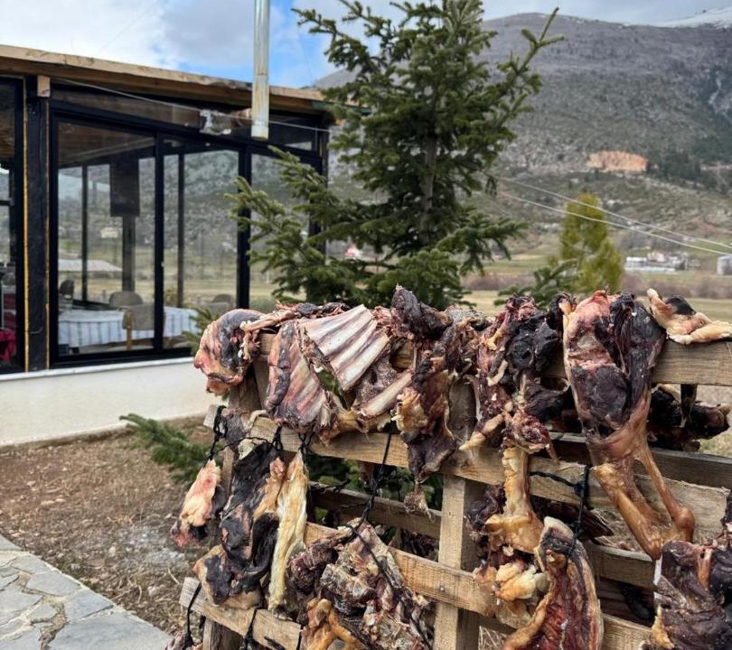Photo of Others in Diber