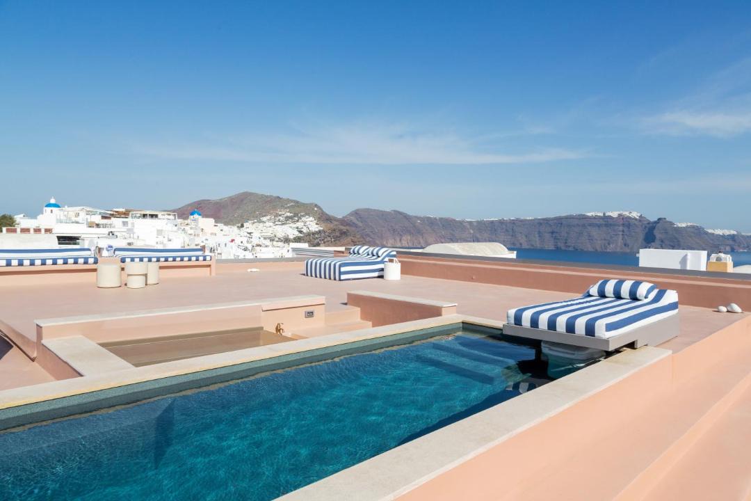 Photo of Others in Oia