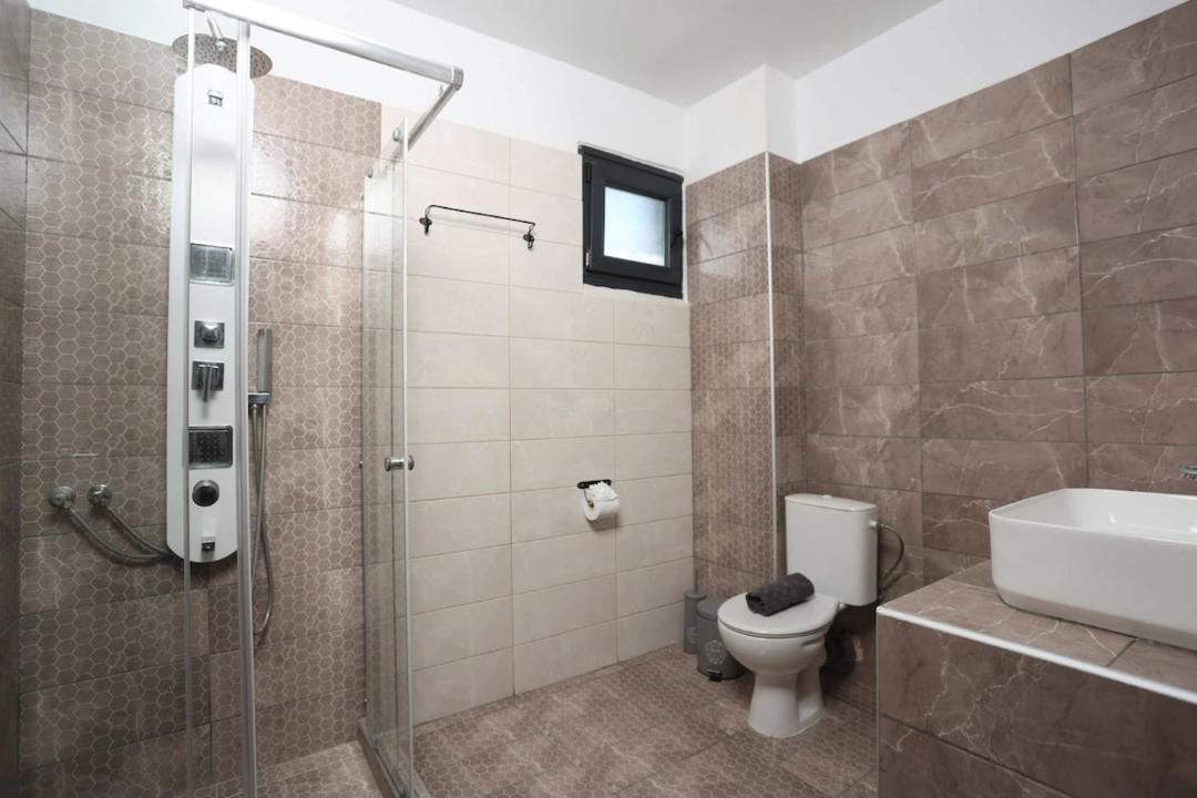 Photo of Bathroom in Haniotis