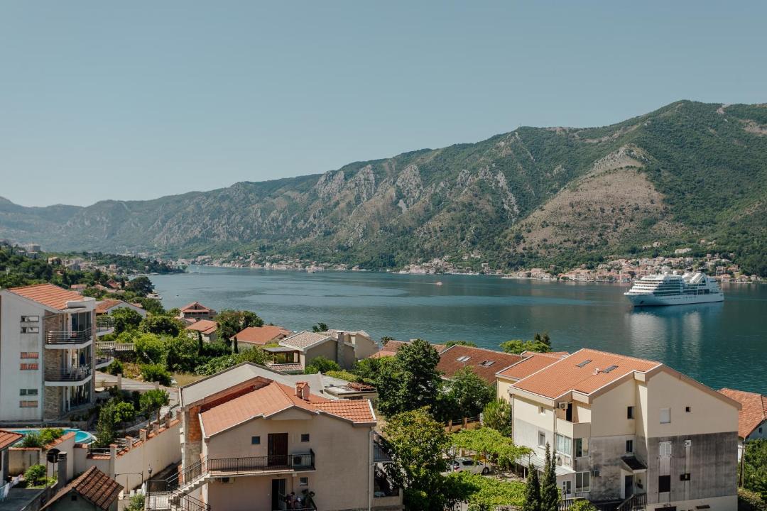 Photo of Others in Dobrota