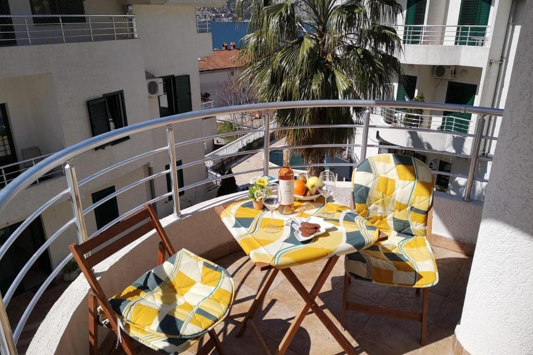 Photo of Patio Balcony in Risan