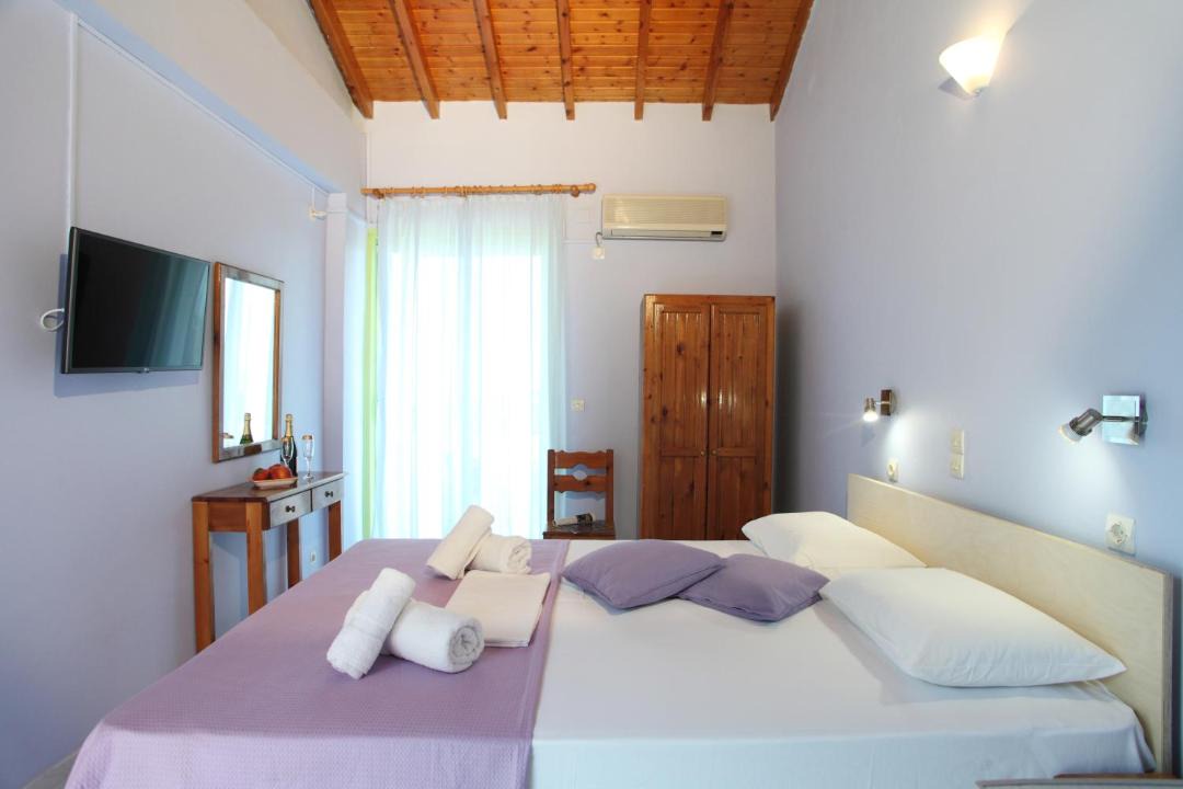 Photo of Others in Lygia
