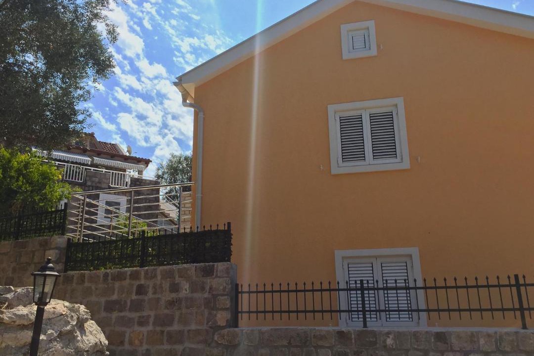 Photo of Buildings in Lustica