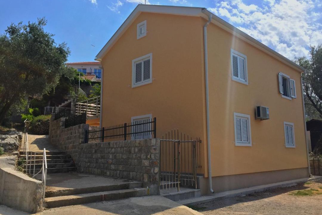 Photo of Buildings in Lustica