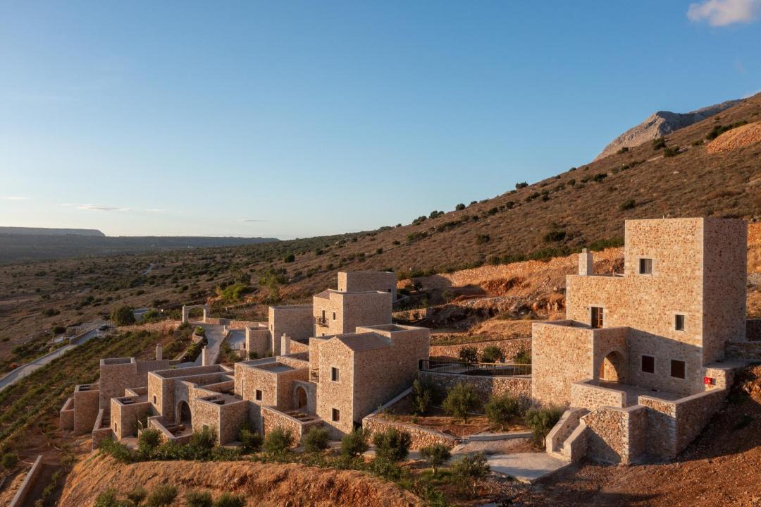 Photo of Buildings in Omales