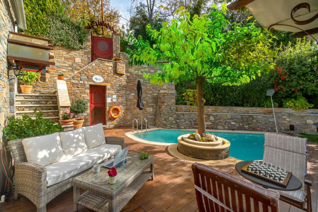 Photo of Patio Balcony in Milies