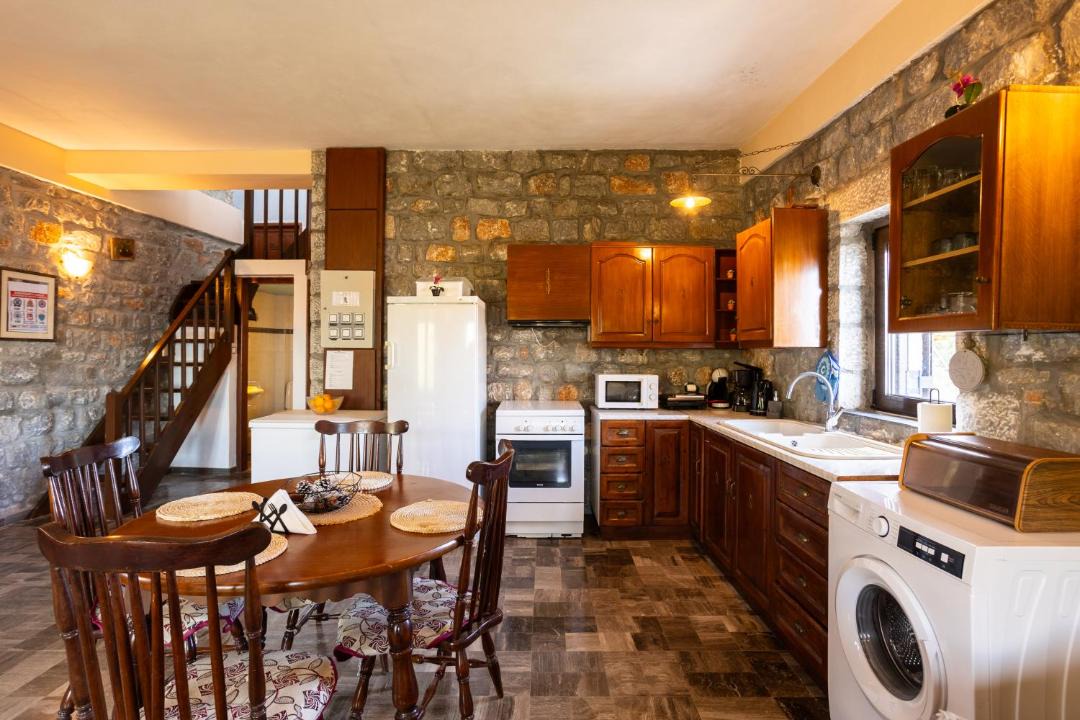 Photo of Kitchen in Omales