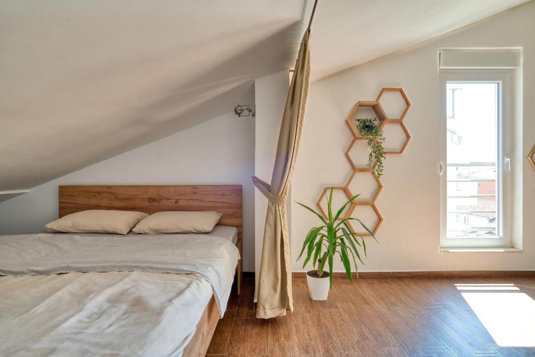 Photo of Bedroom in Maini