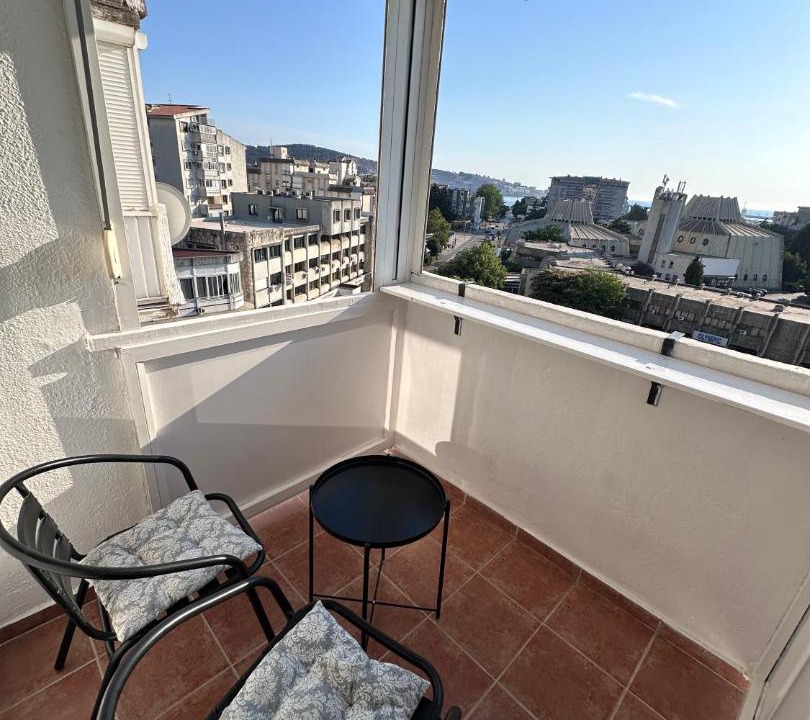 Photo of Patio Balcony in Bar