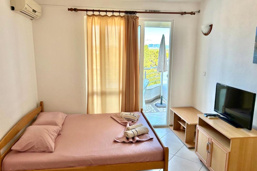 Photo of Bedroom in Gjerana