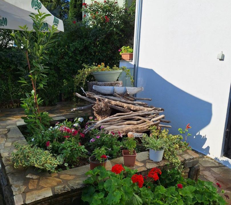 Photo of Others in Kalamos