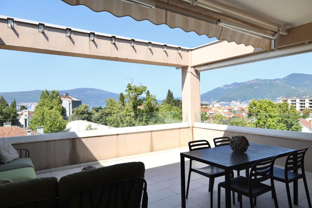 Photo of Patio Balcony in Tomicici