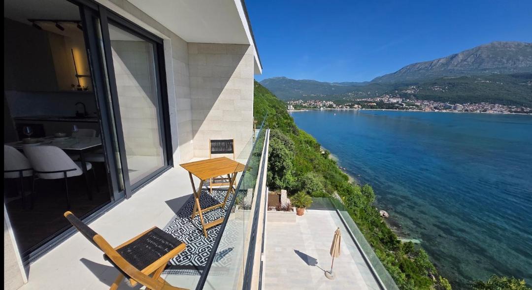 Photo of Patio Balcony in Igalo