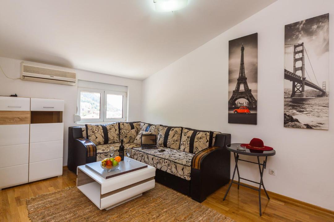 Photo of Livingroom in Lazi