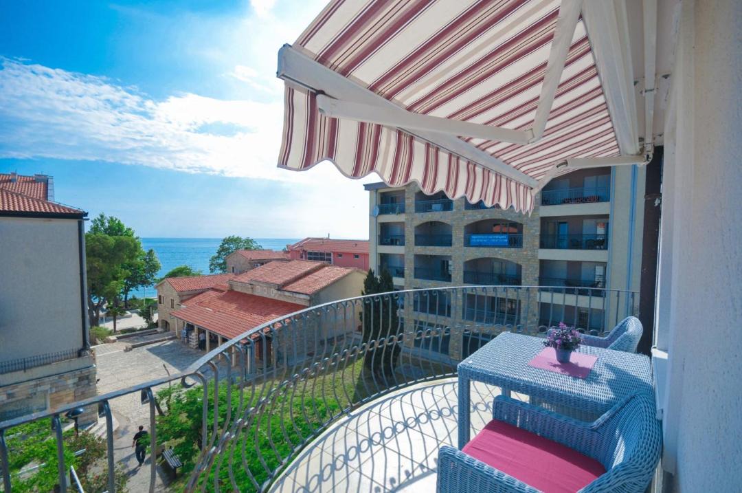 Photo of Patio Balcony in Petrovac
