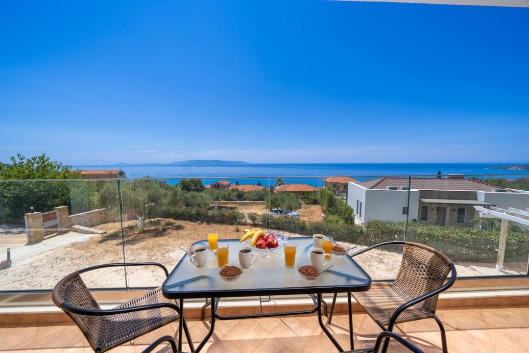 Photo of Patio Balcony in Vlachata