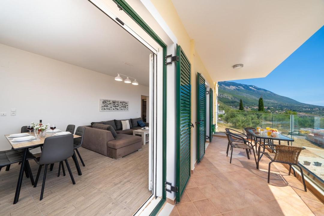 Photo of Patio Balcony in Vlachata
