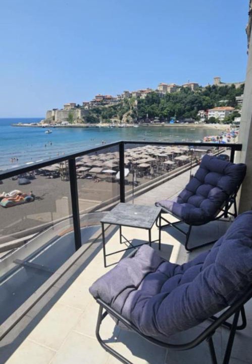 Photo of Patio Balcony in Rana